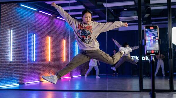 绿帽社舞蹈视频